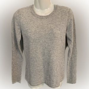 Magaschoni Luxurious 100% Cashmere Gray Sweater Top Women’s S Small 4 6 Saks